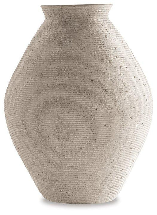 Hannela Vase - Golden Home Furniture