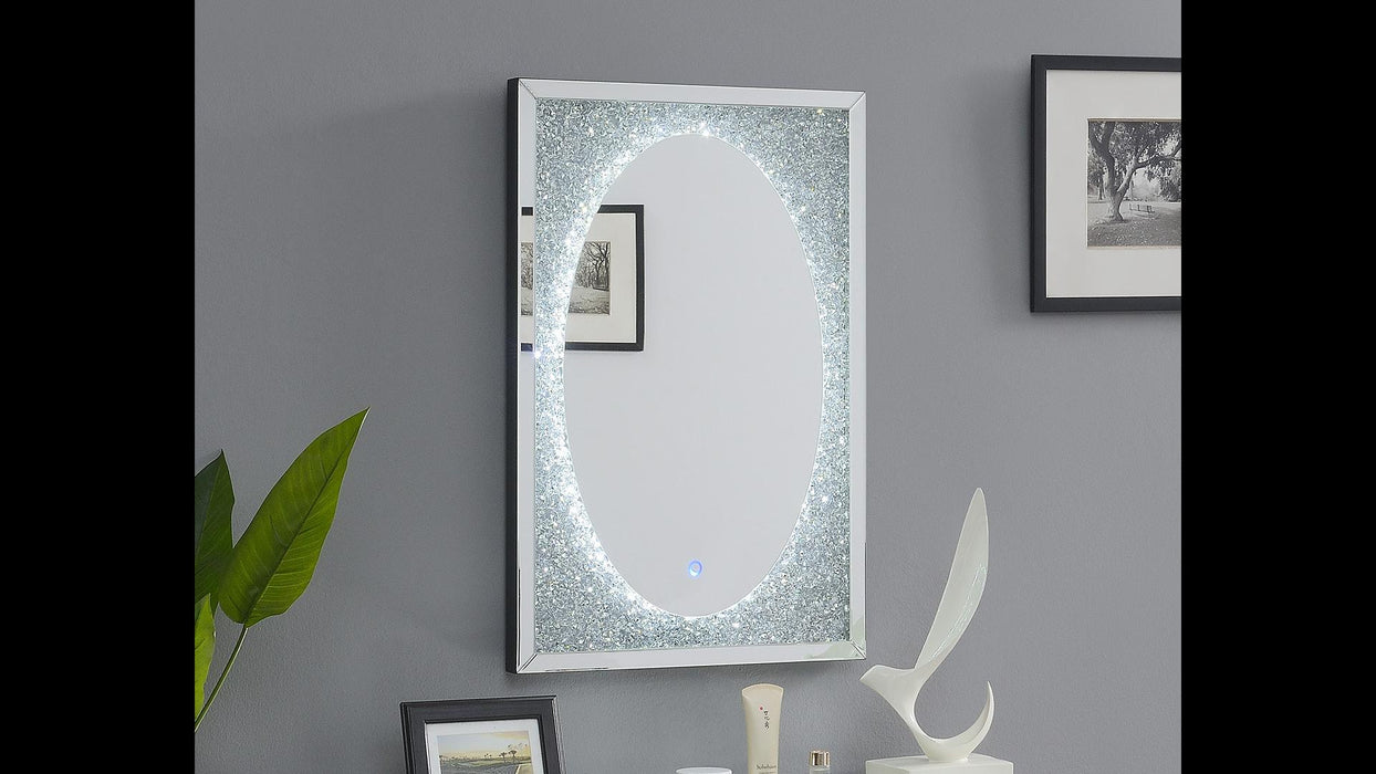 Delia
LED WALL DノCOR - G-430-WM