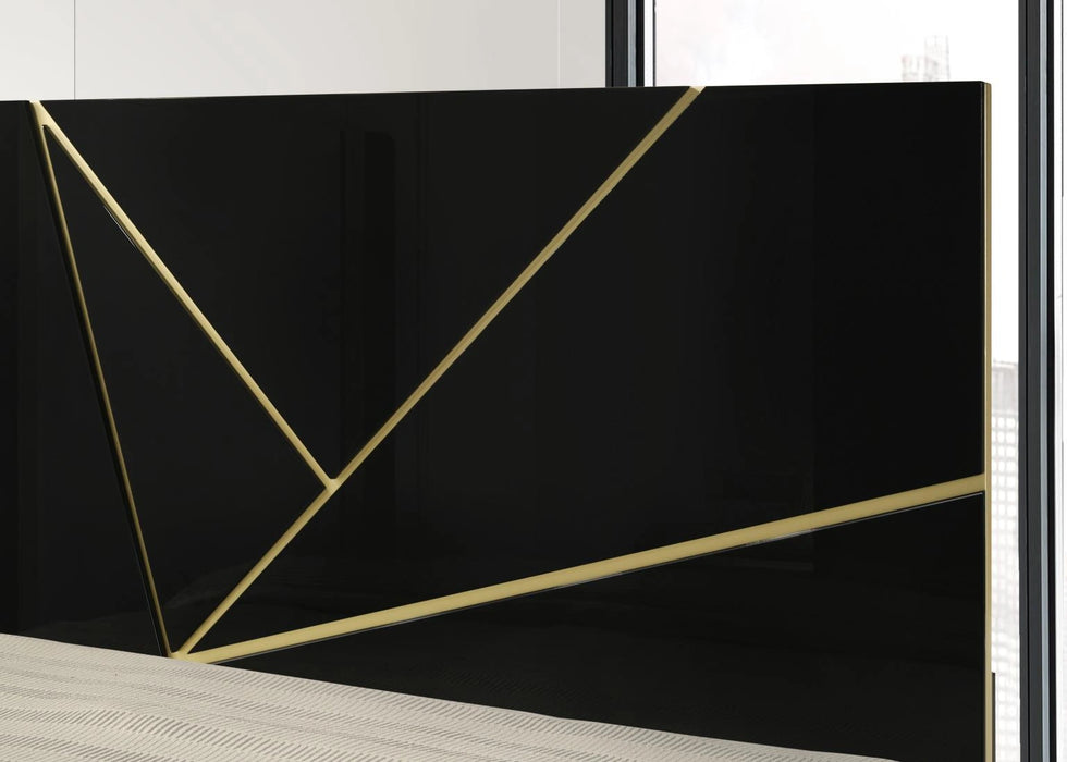 Black Dresser