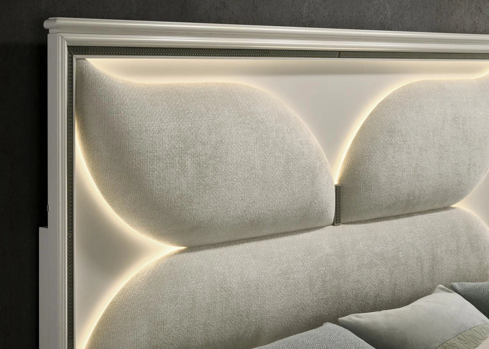 Mysterious Gold Mirror