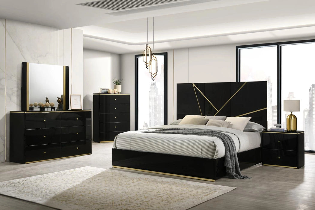 Black/Gold Line Queen Bed