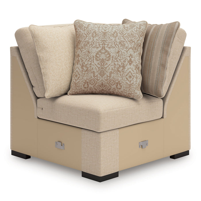 LadyMae Sectional with Chaise - Golden Home Furniture (Columbus, OH) - Multi Location