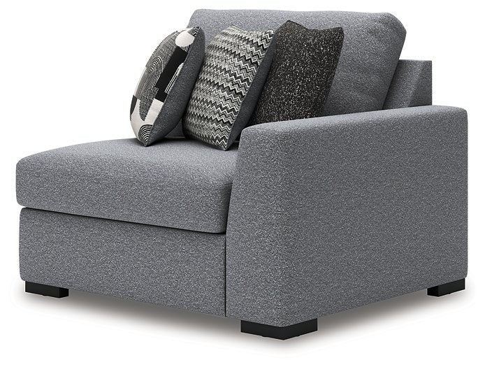 Bealton Sectional with Chaise - Golden Home Furniture (Columbus, OH) - Multi Location