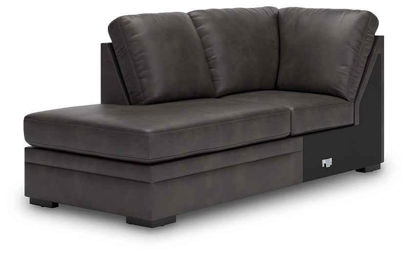 Lofton-Pike Sectional with Chaise - Golden Home Furniture (Columbus, OH) - Multi Location