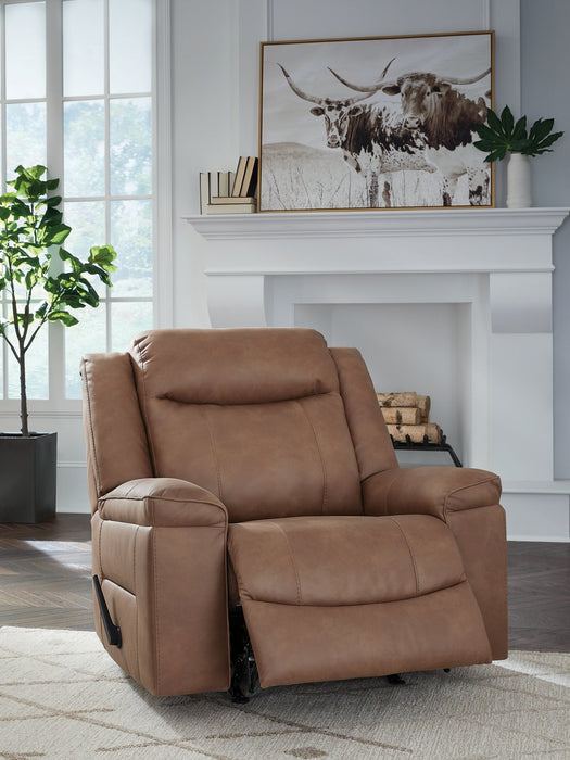 Status Check Recliner - Golden Home Furniture 