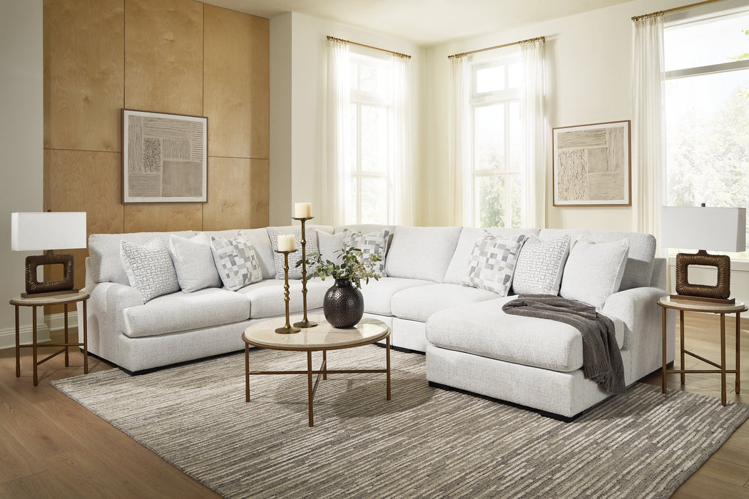 Misty-Lakes Sectional with Chaise
