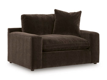 Maxton Heights Oversized Chair - Golden Home Furniture 