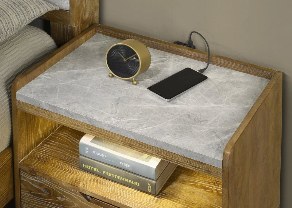 Light Aspen Oak King Bed