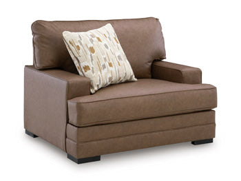 VillaCourt Oversized Chair - Golden Home Furniture 