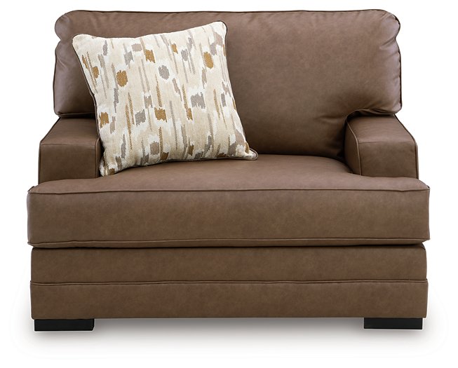 VillaCourt Oversized Chair - Golden Home Furniture 