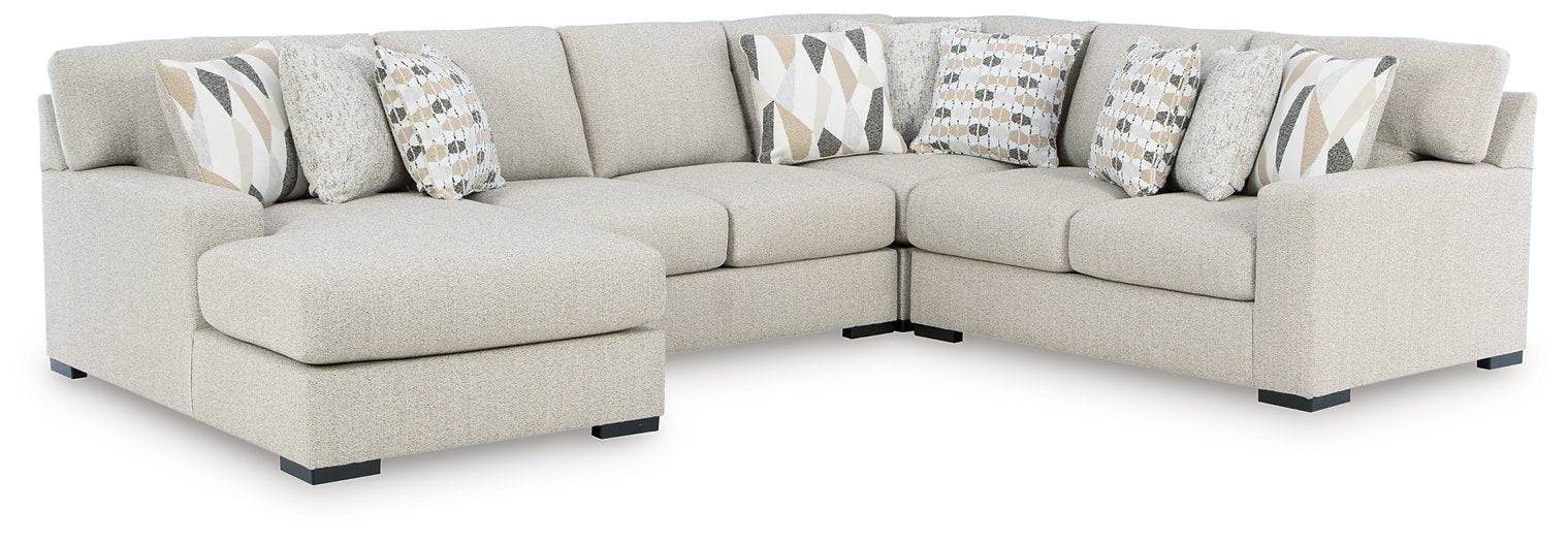 Laurelgrove Sectional with Chaise - Golden Home Furniture 