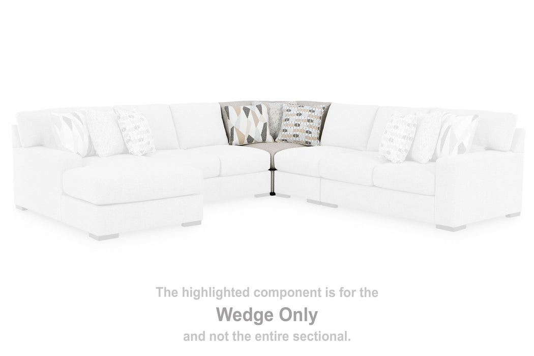 Laurelgrove Sectional with Chaise - Golden Home Furniture 
