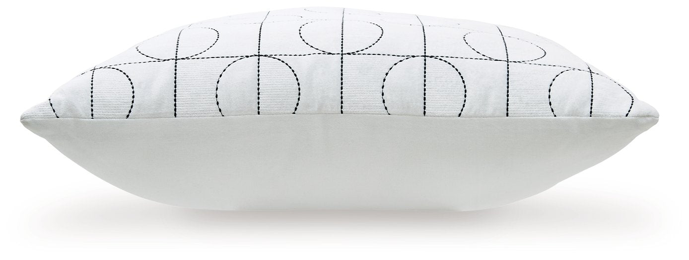 Kydner Pillow (Set of 4) - Golden Home Furniture 