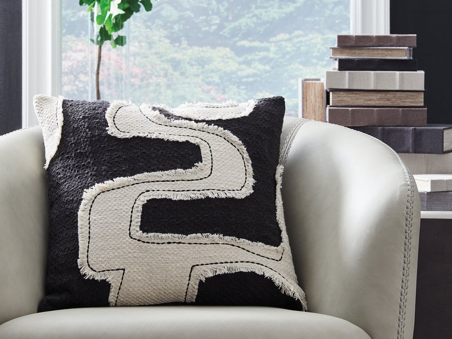 Veerbank Pillow (Set of 4) - Golden Home Furniture 