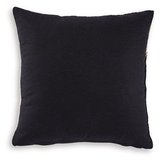 Veerbank Pillow (Set of 4) - Golden Home Furniture 