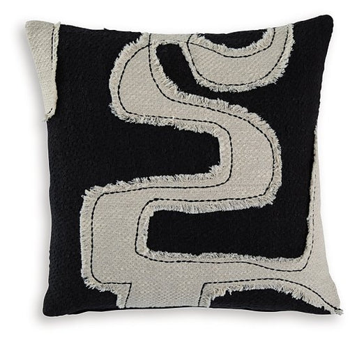 Veerbank Pillow (Set of 4) - Golden Home Furniture 