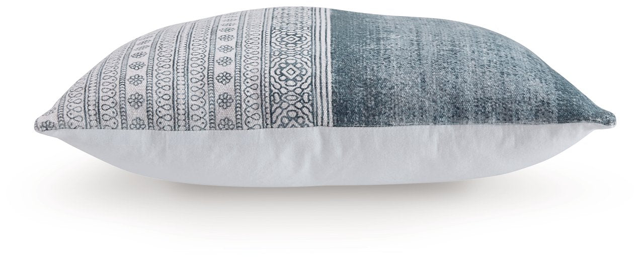 Harperville Pillow (Set of 4) - Golden Home Furniture (Columbus, OH) - Multi Location