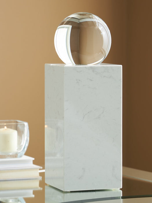 Sellner Sculpture - Golden Home Furniture 
