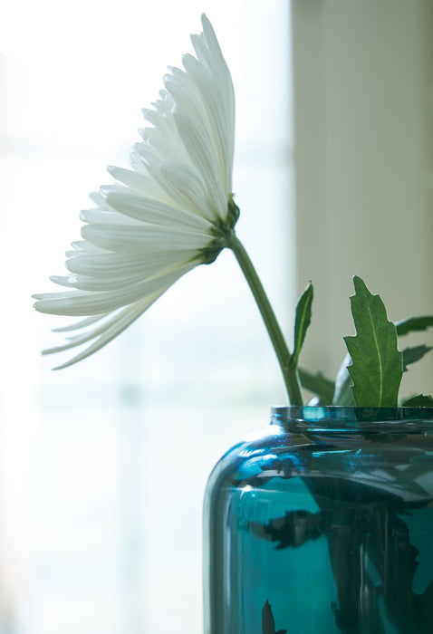 Inisland Vase - Golden Home Furniture (Columbus, OH) - Multi Location