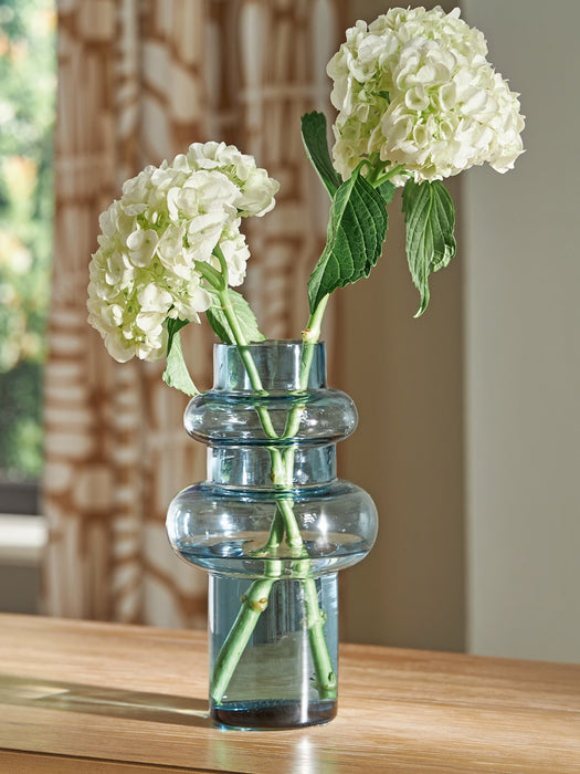 Vallmen Vase - Golden Home Furniture (Columbus, OH) - Multi Location
