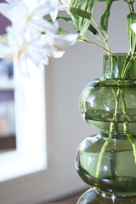 Renethorne Vase - Golden Home Furniture (Columbus, OH) - Multi Location