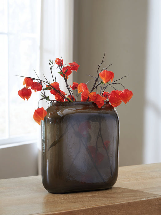 Sumner Vase - Golden Home Furniture 