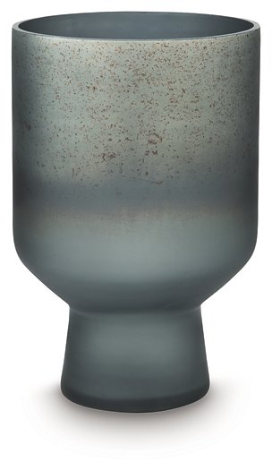 Pennmore Vase - Golden Home Furniture 
