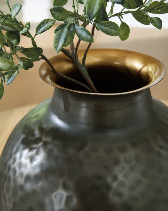 Woody Vase - Golden Home Furniture 