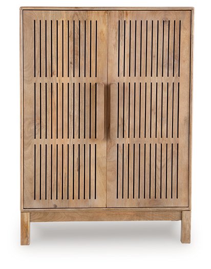 Pellamour Bar Cabinet - Golden Home Furniture 