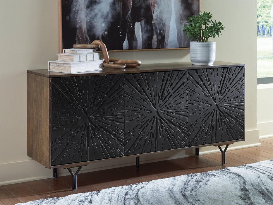 Lavinmont Accent Cabinet - Golden Home Furniture 