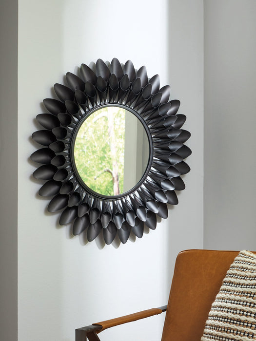 Ryenmour Accent Mirror - Golden Home Furniture 