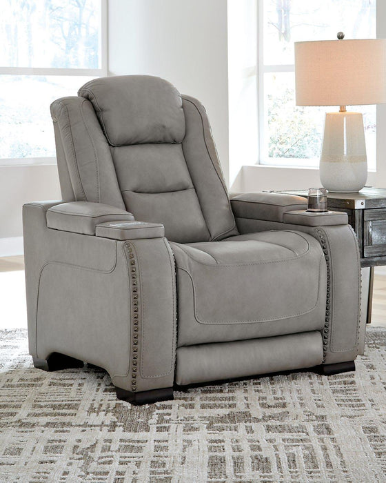 The Man-Den Living Room Set - Golden Home Furniture (Columbus, OH) - Multi Location