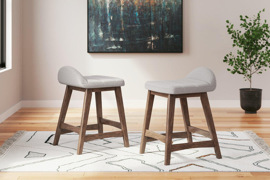 Lyncott Dining Room Set - Golden Home Furniture (Columbus, OH) - Multi Location