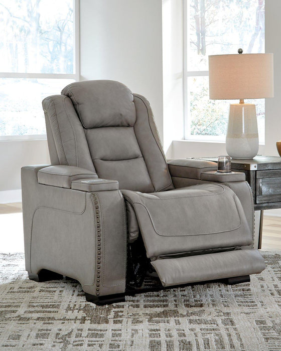 The Man-Den Living Room Set - Golden Home Furniture (Columbus, OH) - Multi Location