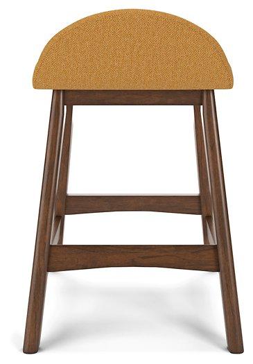 Lyncott Dining Room Set - Golden Home Furniture (Columbus, OH) - Multi Location