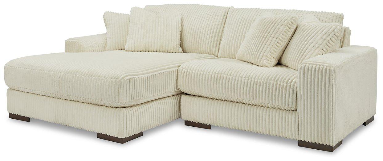 Lindyn Sectional with Chaise - Golden Home Furniture 