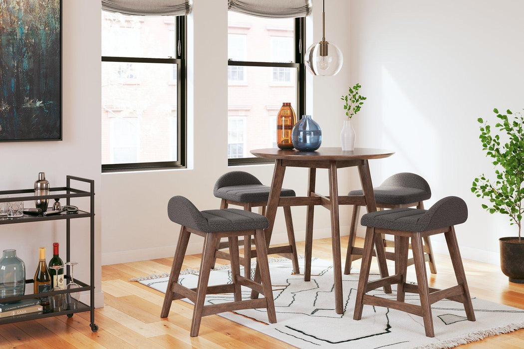 Lyncott Dining Room Set - Golden Home Furniture (Columbus, OH) - Multi Location