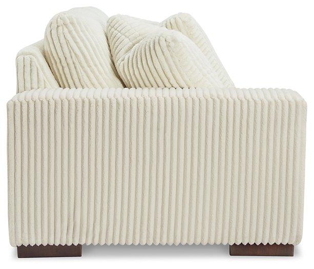 Lindyn Sectional with Chaise - Golden Home Furniture 