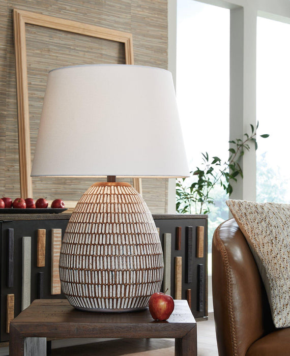Darrich Lamp Set - Golden Home Furniture (Columbus, OH) - Multi Location