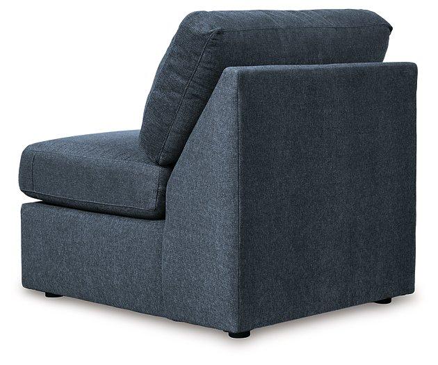 Modmax Sectional with Audio System - Golden Home Furniture (Columbus, OH) - Multi Location
