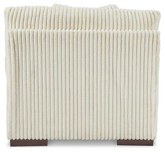Lindyn Sectional Sofa - Golden Home Furniture 