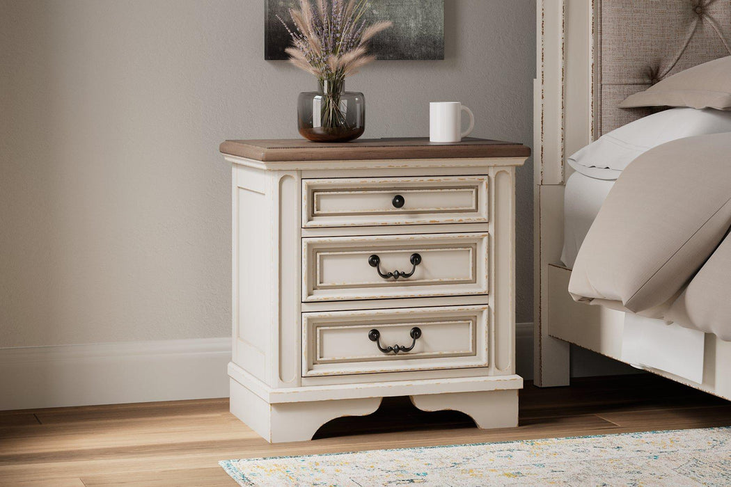Realyn Bedroom Set - Golden Home Furniture (Columbus, OH) - Multi Location