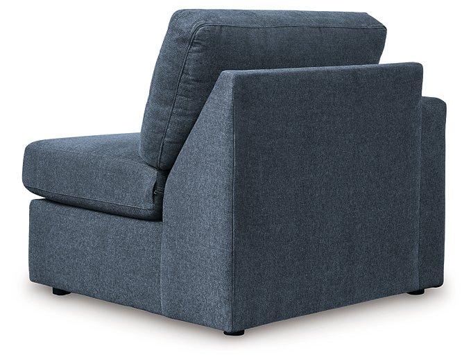 Modmax Sectional with Audio System - Golden Home Furniture (Columbus, OH) - Multi Location