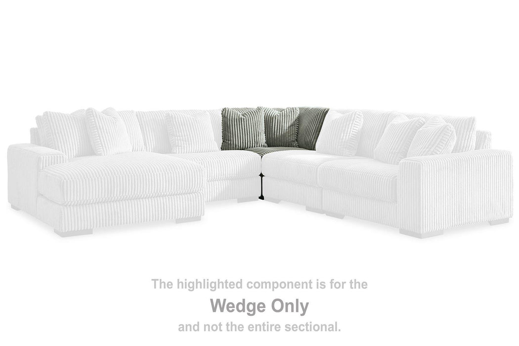 Lindyn Sectional - Golden Home Furniture (Columbus, OH) - Multi Location