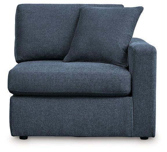 Modmax 6-Piece Sectional - Golden Home Furniture 