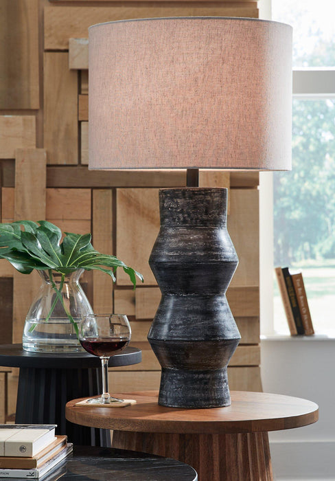 Kerbert Lamp Set - Golden Home Furniture (Columbus, OH) - Multi Location