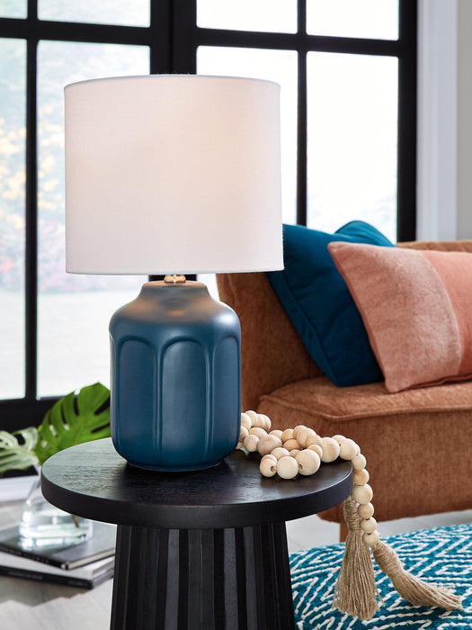Gierburg Lamp Set - Golden Home Furniture (Columbus, OH) - Multi Location