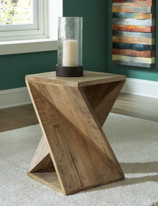 Zalemont Accent Table - Golden Home Furniture 