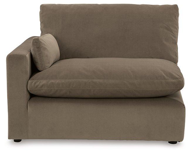 Sophie Sectional - Golden Home Furniture 