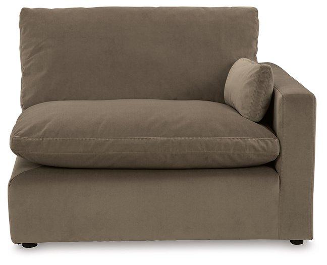 Sophie Sectional - Golden Home Furniture 